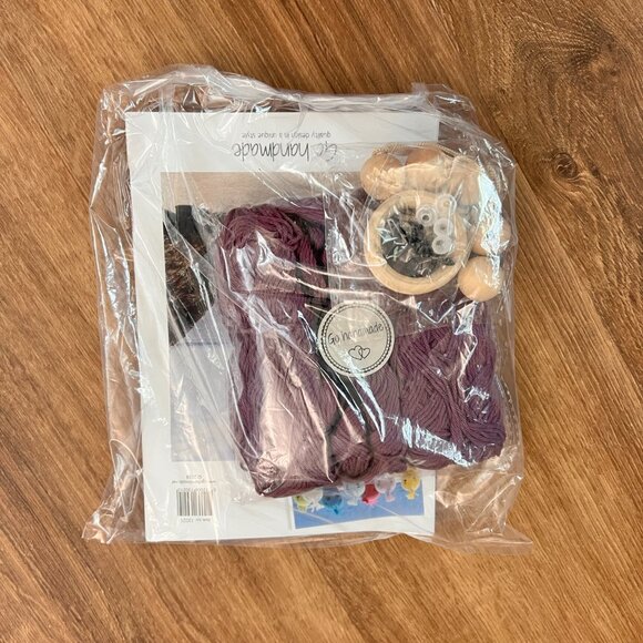 Go Handmade Octopus + Rattle Crochet Kit Amigurumi - Picture 5 of 6